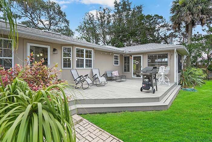 1st image of 23 Solano Ave