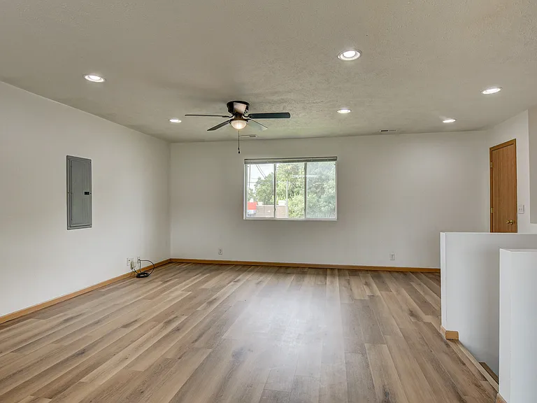 3621 Avenue G #2 — Photo 21