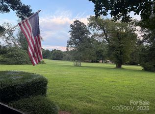 1011 Mallard Head Ln, Mooresville, NC 28117