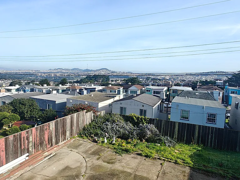 35 Avalon Dr — Photo 35