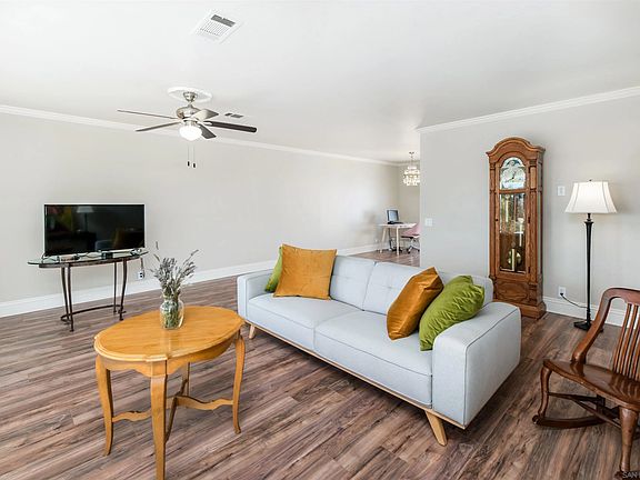 4th image of 3890 Vista Campana S Unit 8