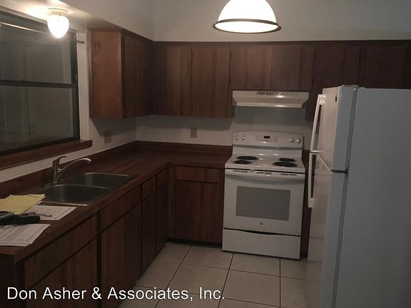 5th image of 116 Dorell Ct