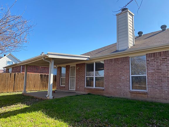 4th image of 4909 Vaquero Ct