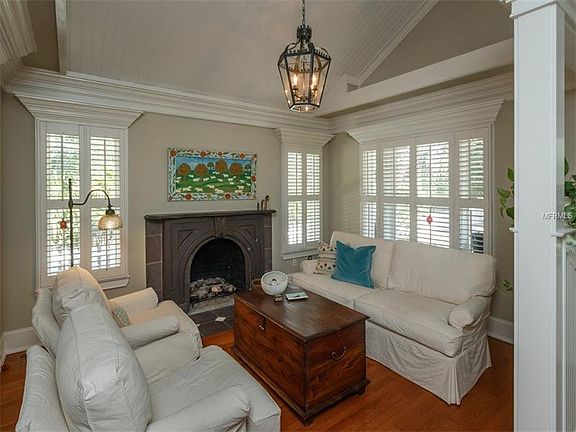 4th image of 325 Sylvan Blvd