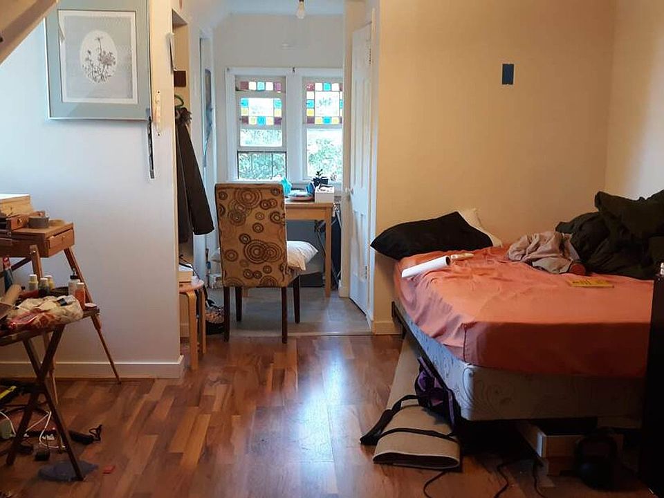 2nd image of 502 W Elm St #2