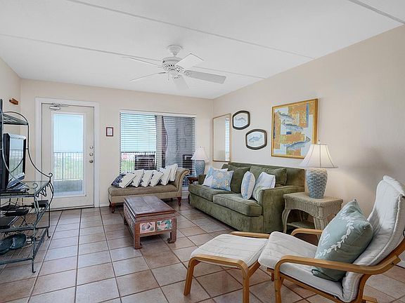 3rd image of 4400 Gulf Blvd APT 103
