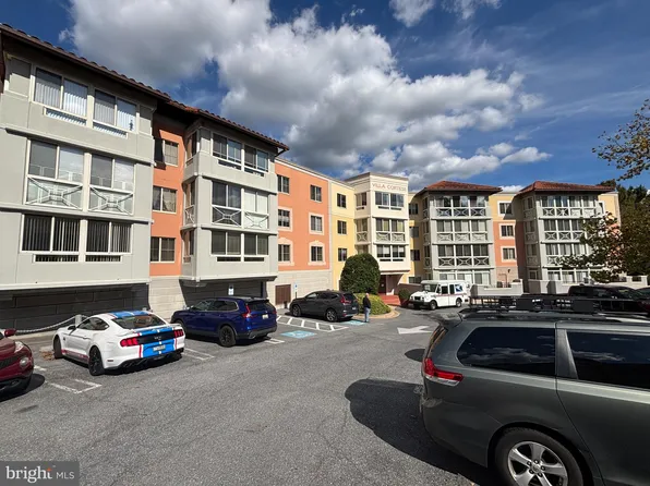 14801 Pennfield Cir APT 412, Silver Spring, MD 20906