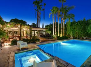 471 Tamarisk Rd, Palm Springs, CA 92262