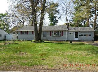 1 Debra St, Enfield, CT 06082