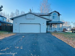 2648 Puffin Point Cir, Anchorage, AK 99519