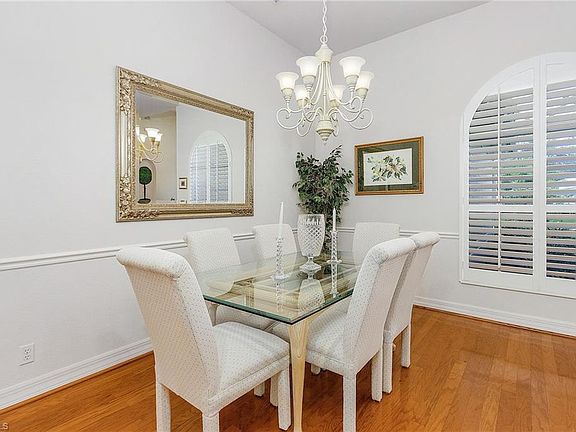 5th image of 2901 Lone Pine Ln