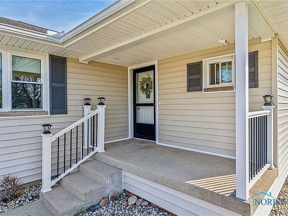4th image of 271 Crestview Ln