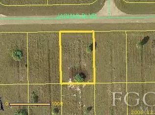 830 Jaguar Blvd, Lehigh Acres, FL 33974