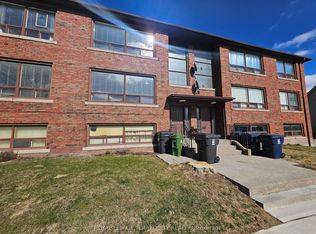 401 Winnett Ave #3, Toronto, ON M6C 3M2