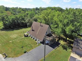 23368 N Wee Ma Tuk Rd, Cuba, IL 61427