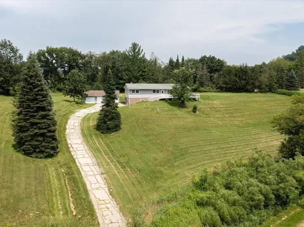 W326 Hull LANE, Stoddard, WI 54658