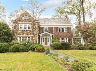 198 Wyoming Ave, Maplewood, NJ 07040