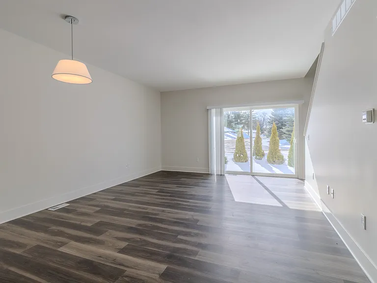 Premier Place II — Photo 30