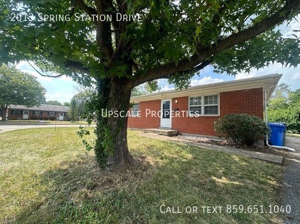 2013 Spring Station Dr