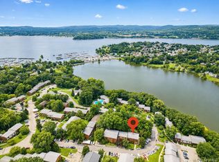 226 Coachlight Square, Montrose, NY 10548