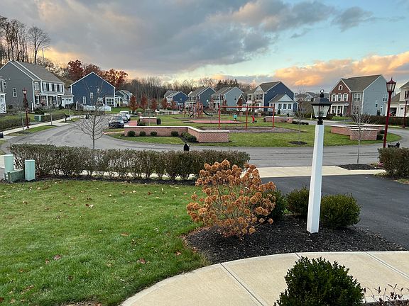 2nd image of 160 Overbrook Dr