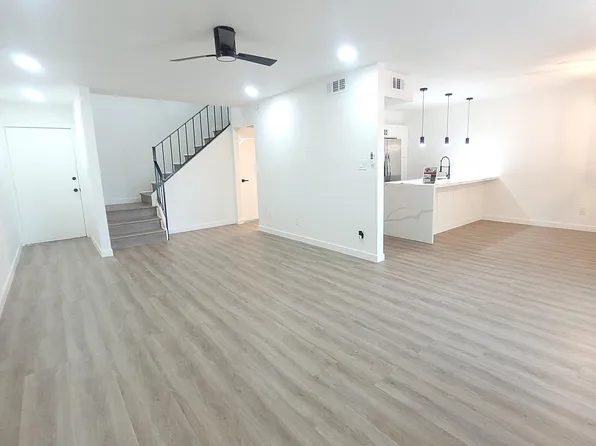 3416 N 44th St Unit 51, Phoenix, AZ 85018