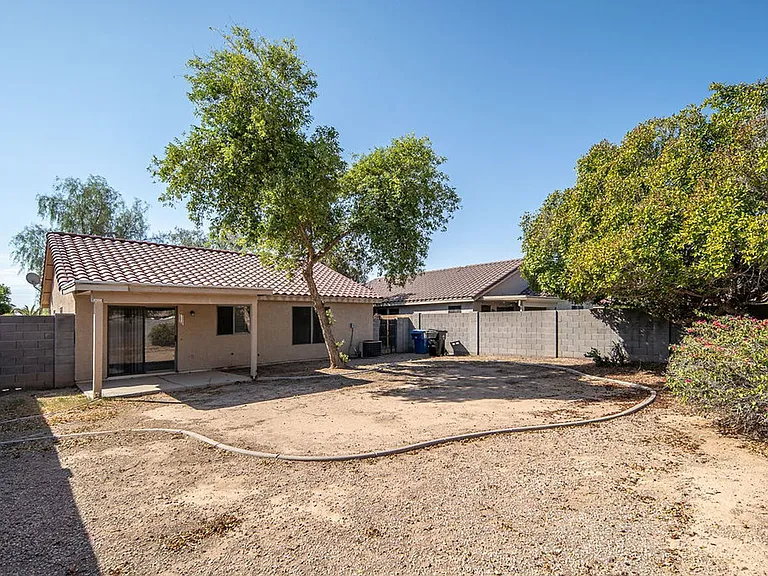 13628 W Fargo Dr — Photo 16