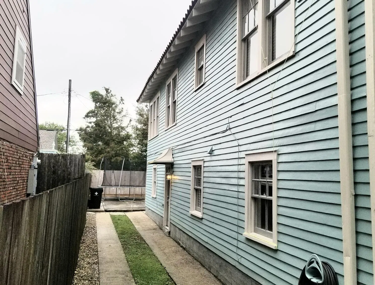 411 Florida Blvd — Photo 2