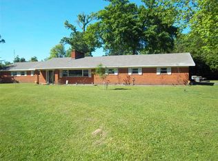 1010 Ridgewood Dr, Liberty, TX 77575