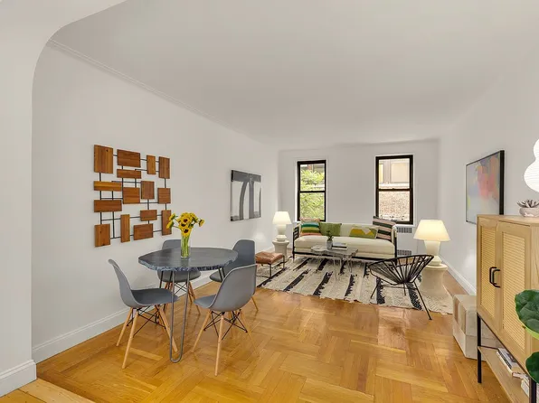 225 W 25th St APT 3C, New York, NY 10001