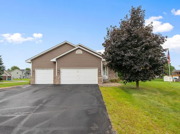 9729 42nd St NE, Saint Michael, MN 55376