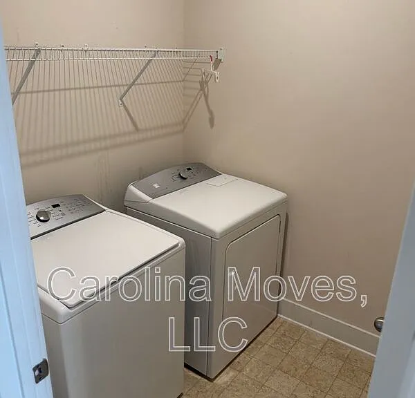 6 Larson Dr — Photo 7