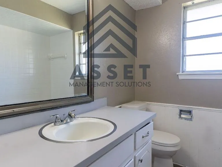 304 W Campbell Dr — Photo 28