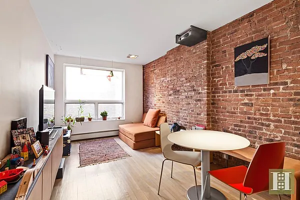 Sold by Halstead Real Estate | media 10