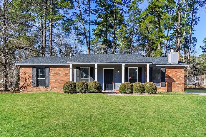 1st image of 2368 Basswood Dr