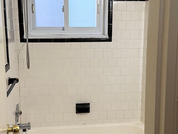 5th image of 515 Silver Spring Ave APT 104