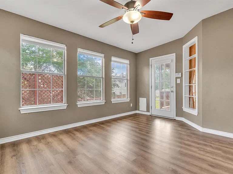 1207 Orlando Rd — Photo 6