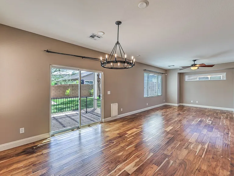10037 Willowbrook Pond Rd — Photo 5