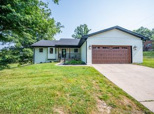 1000 Elam Ln NE, Corydon, IN 47112