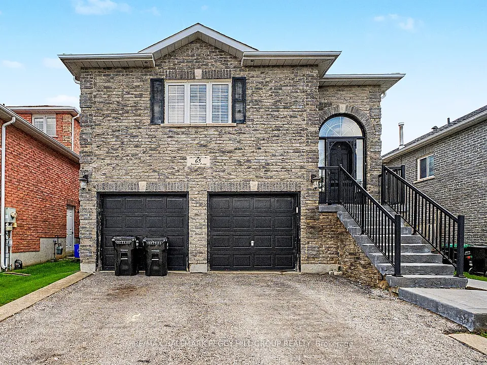 65 Jessica Dr #UPPER