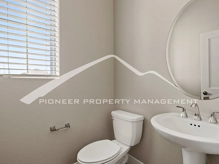 6524 Courtland Pl — Photo 20