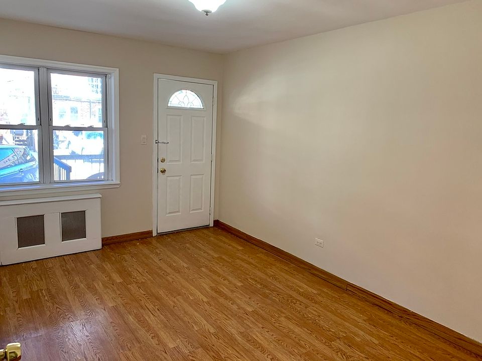 1st image of 2631 Brown St #1