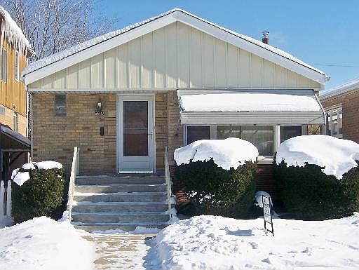 1st image of 5637 S Melvina Ave