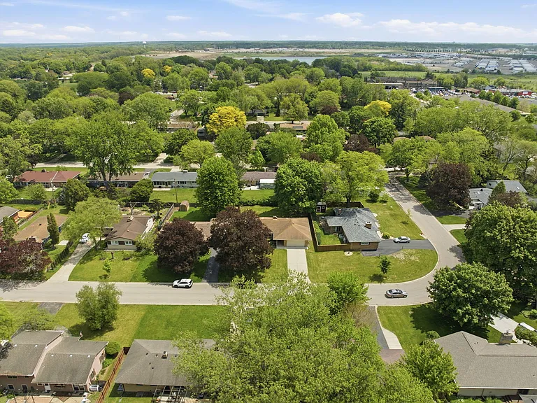 152 Crestwood Dr — Photo 30
