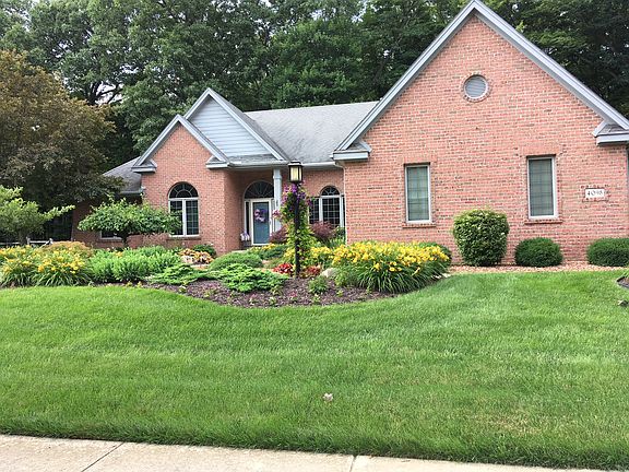 2nd image of 4098 Deerfield Woods Dr