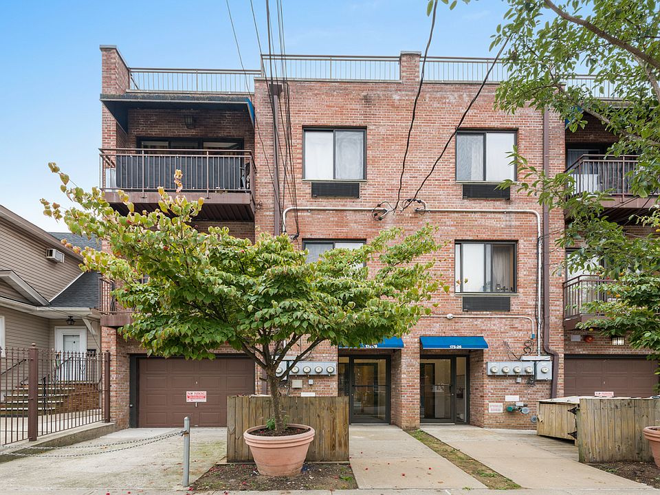 1st image of 17528 89th Ave #A