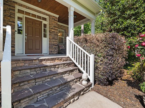 2nd image of 3612 Carriage Dr