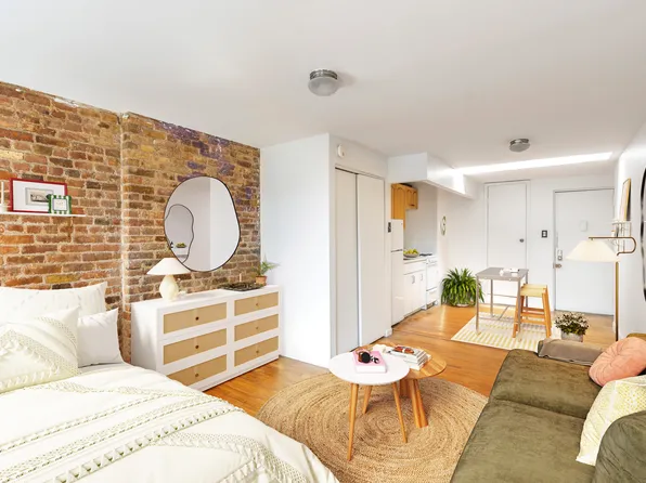 88 East Third Street image 3 of 7