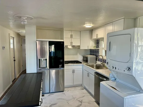 70210 Highway 111 Space 10, Rancho Mirage, CA 92270