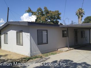 715 Massachusetts Ave APT C, Beaumont, CA 92223